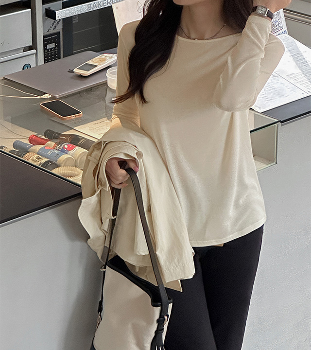 メイトボートネックティー