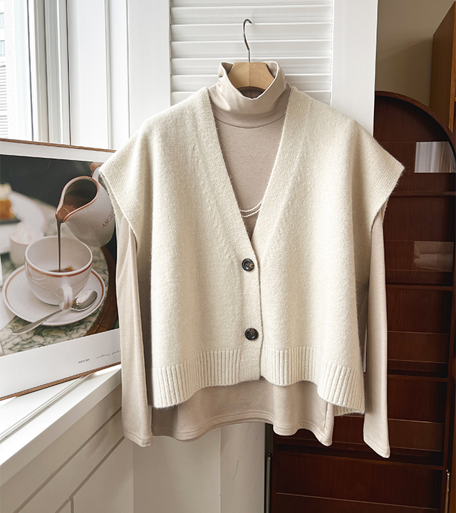 ルーメンボタンニットベスト