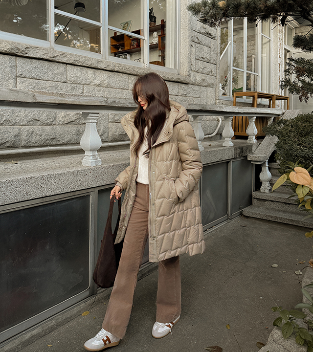 ラビアフードダックダウンパディング