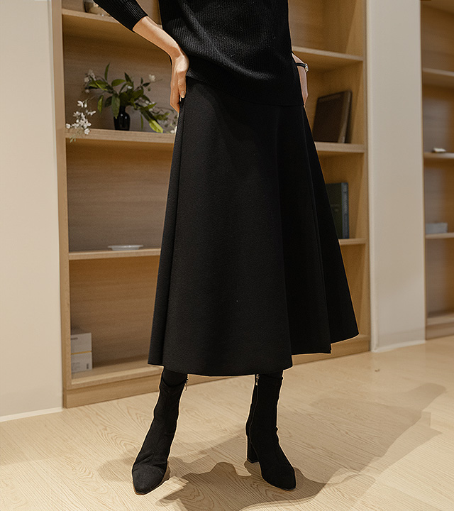 ロミー起毛トイムスカート