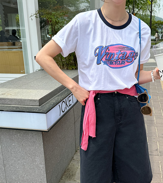 シャイニープリント半袖ティー