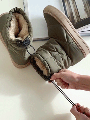 ハンテッドフリースパッド入りブーツ