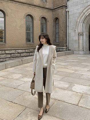 サピアフードロングコート