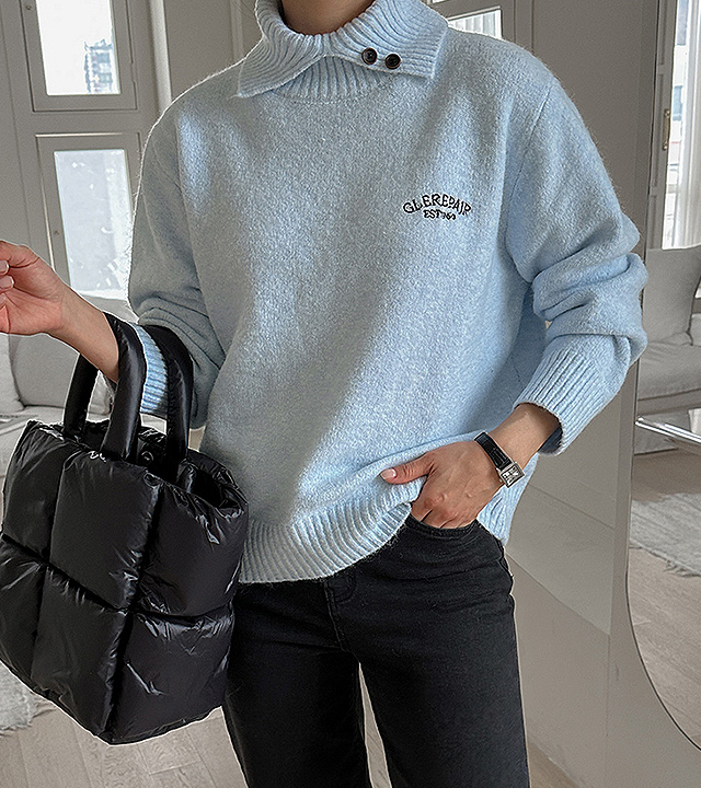 スクエアパディングショルダーバッグ