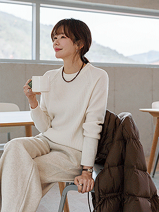 リップミックスウール100ラウンドニット