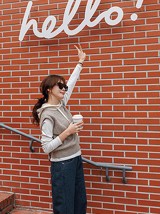 ツートンカラーフードウールニットベスト 