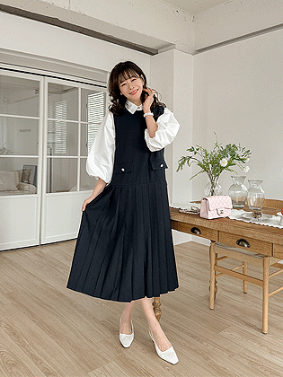 ブランスリーブレスプリーツワンピース