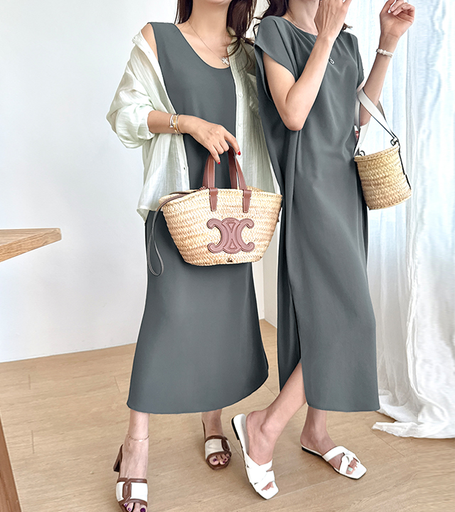 ロエナシロングワンピース