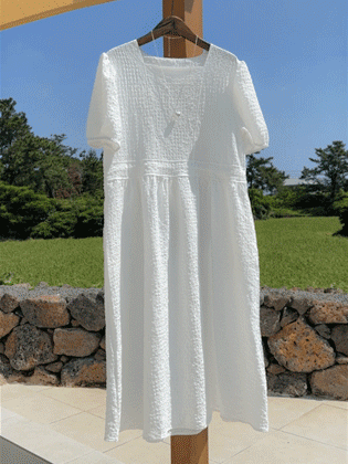 デポレシアサーカーワンピース