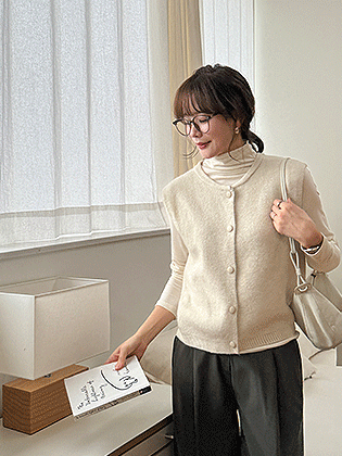 スナップボタンニットベスト