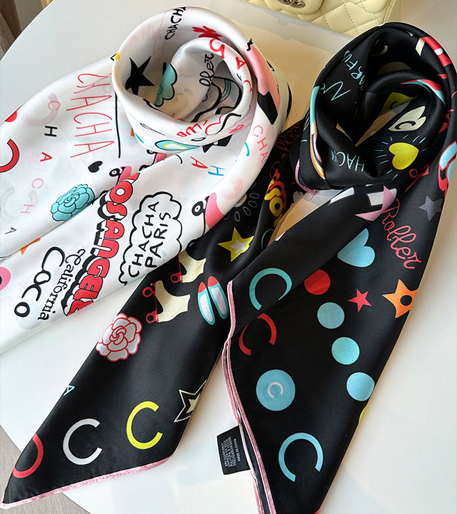 シャシャスクエアスカーフ