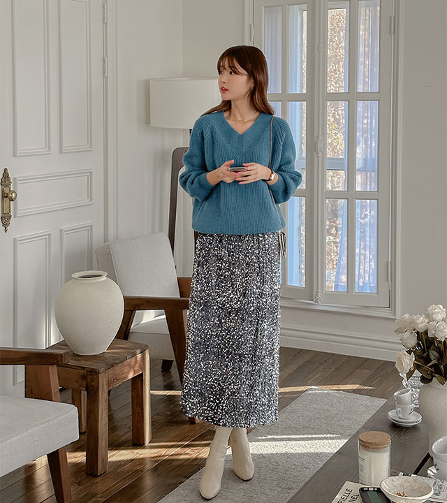 リアナVネックパフニット