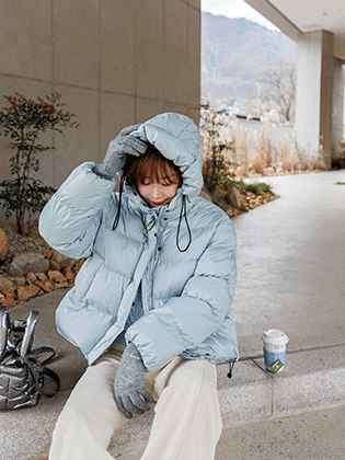 ハイネックフードプッパーフィットパディングジャンパー