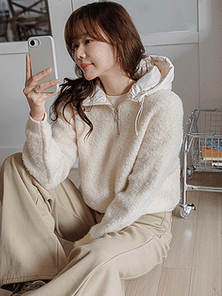 ディアパディングフードブックルウールニット