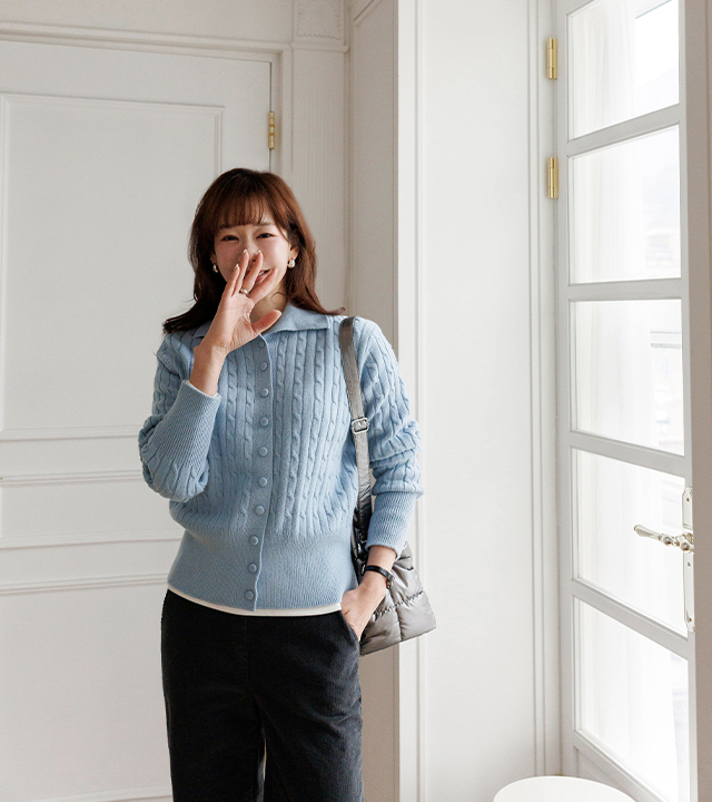 ラブケーブルハイネックカーディガン