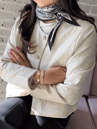 セージキルティングレザージャケット