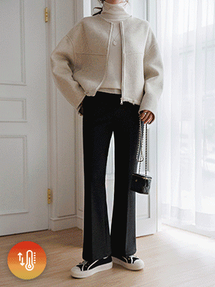 セレン隆起ブーツカットスラックス