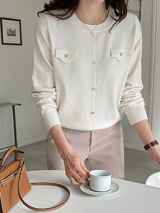 Hゴールドボタンラウンドニット