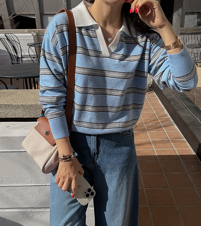 ボーダーストライプカラニット