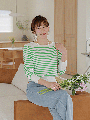 ヘーズストライプボートネックニット