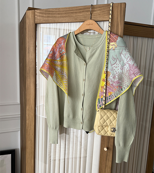 ジャルダンシルキースカーフ