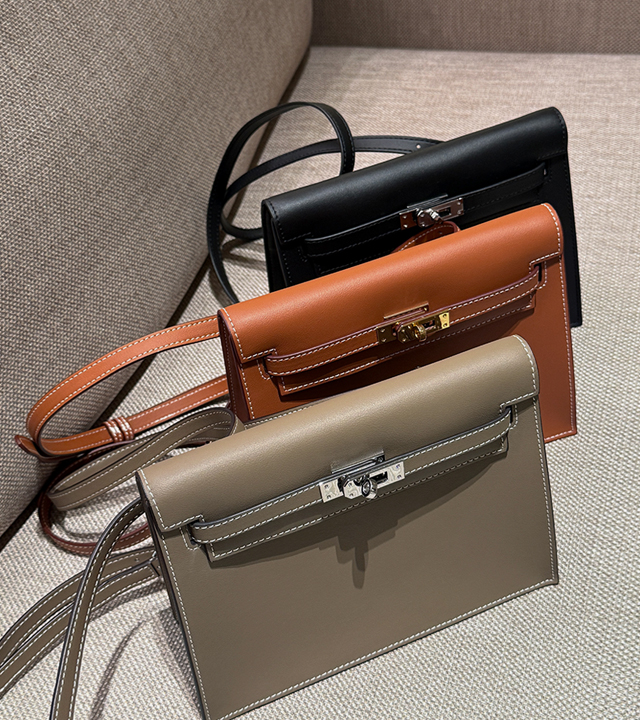 エルレザーツーストラップバッグ