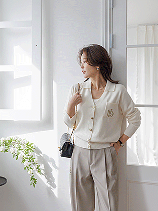 エル刺繍シルバーボタンカーディガン