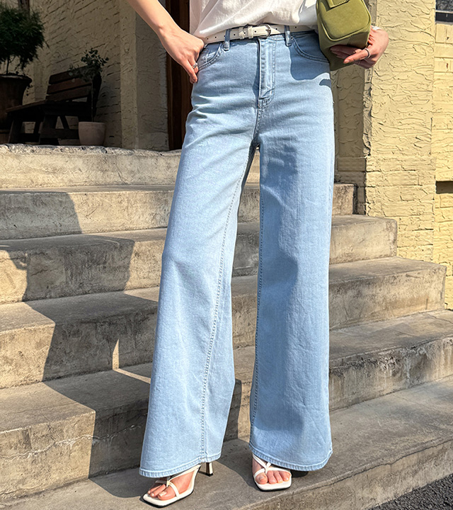 デイアワイドデニム