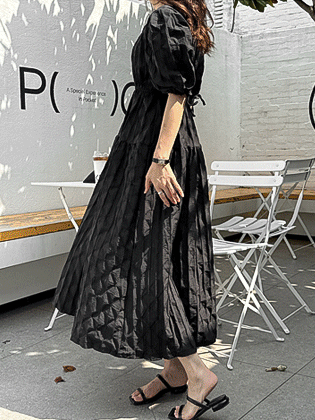 ブルーミングリンクルワンピース