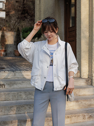 サンズウィンドブレーカージャンパー