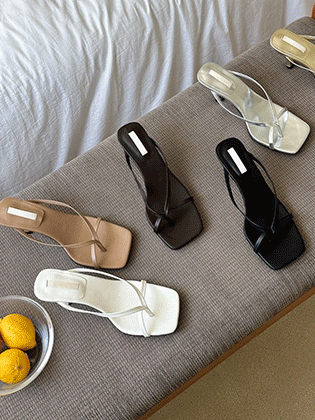 レアストラップスリッパヒル