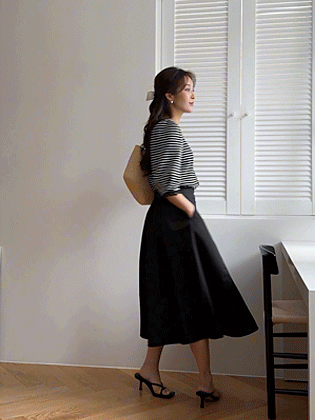 ベヌアピンタックフルスカート