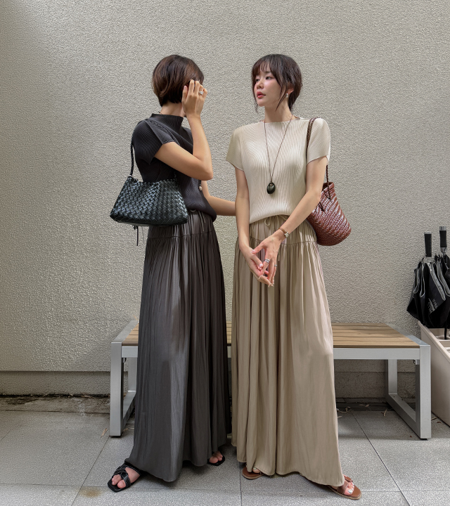 エリーブシャーリングフレアパンツ