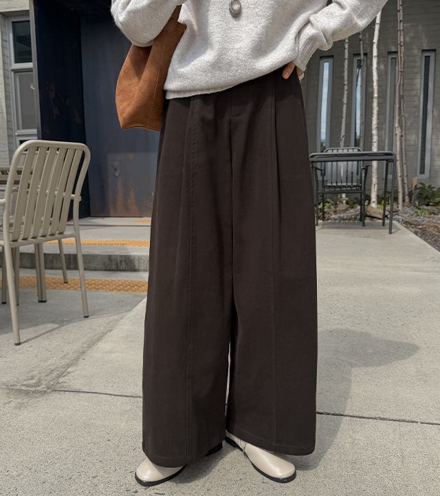 ハーバーピンタックワイドパンツ